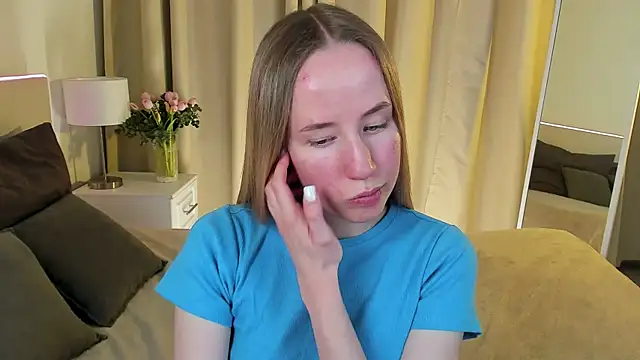 Snapshot of Cassie_Kelman chatting on January 2025 11:45:02 PM Cassie Kelman online show from January 2025 11:45:02 PM