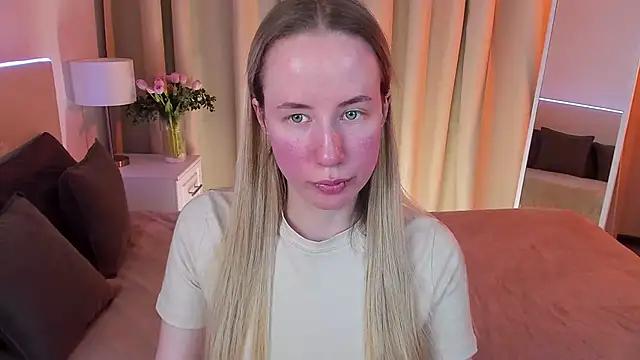 Snapshot of Cassie_Kelman chatting on January 2025 09:07:01 PM Cassie Kelman online show from January 2025 09:07:01 PM