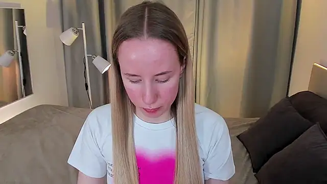 Snapshot of Cassie_Kelman chatting on January 2025 11:55:02 PM Cassie Kelman online show from January 2025 11:55:02 PM