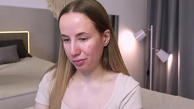 Snapshot of Cassie_Kelman chatting on September 2025 09:16:02 PM Cassie Kelman online show from September 2025 09:16:02 PM