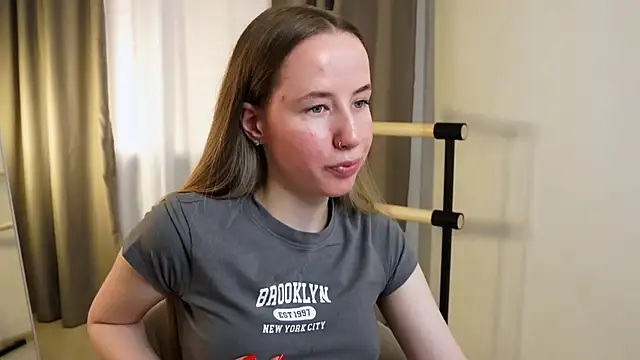 Snapshot of Cassie_Kelman chatting on October 2025 08:53:02 PM Cassie Kelman online show from October 2025 08:53:02 PM