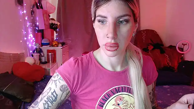 Snapshot of BLACKPeonyy chatting on September 2025 02:21:01 PM BLACKPeonyy online show from September 2025 02:21:01 PM