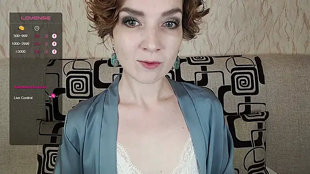 TinaWince online show from October 2025 04:46:01 AM