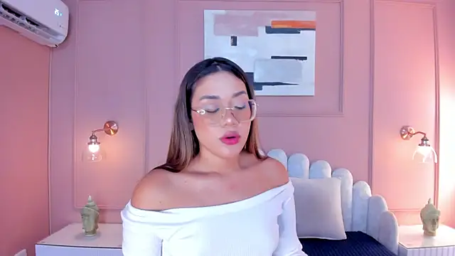 mara brooks online show from January 2025 06:38:02 PM