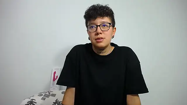 Snapshot of alex_noa chatting on February 2025 10:30:02 PM alex noa online show from February 2025 10:30:02 PM