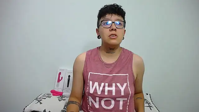 Snapshot of alex_noa chatting on February 2025 07:16:02 PM alex noa online show from February 2025 07:16:02 PM