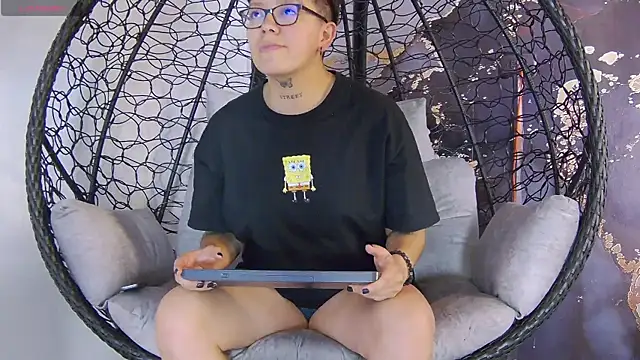 Snapshot of alex_noa chatting on September 2025 07:13:02 PM alex noa online show from September 2025 07:13:02 PM