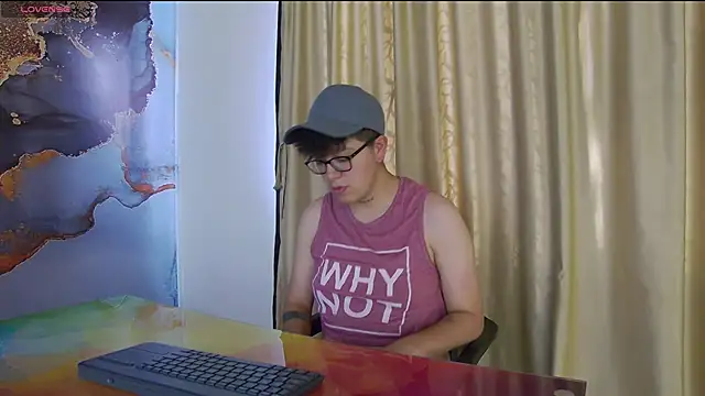 Snapshot of alex_noa chatting on September 2025 07:26:02 PM alex noa online show from September 2025 07:26:02 PM