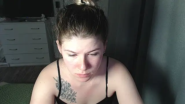 MelissaXKinky online show from March 2025 04:58:02 PM