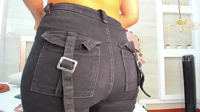 Dalia-Prada online show from February 2026 04:41:02 AM