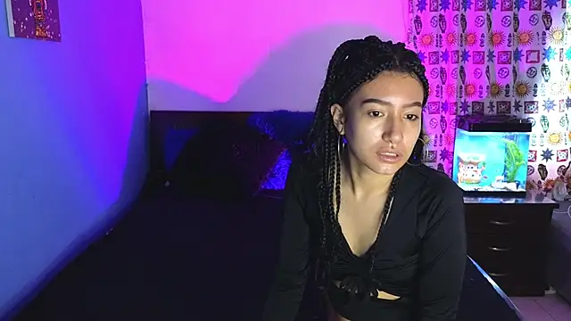 Snapshot of tony_and_sophia chatting on October 2025 11:22:02 AM tony and sophia online show from October 2025 11:22:02 AM