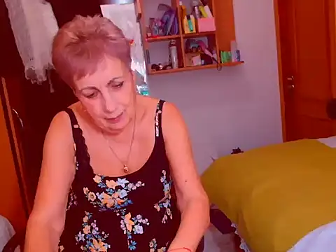 Snapshot of Victoria5643 chatting on December 2024 08:17:01 PM Victoria5643 online show from December 2024 08:17:01 PM