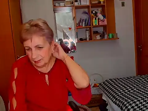 Snapshot of Victoria5643 chatting on December 2024 09:29:02 PM Victoria5643 online show from December 2024 09:29:02 PM