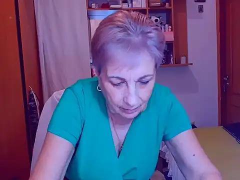 Snapshot of Victoria5643 chatting on February 2025 06:53:01 PM Victoria5643 online show from February 2025 06:53:01 PM