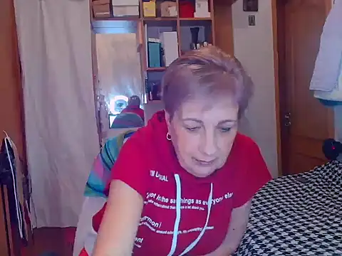 Snapshot of Victoria5643 chatting on March 2025 08:48:02 PM Victoria5643 online show from March 2025 08:48:02 PM