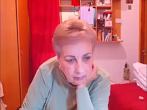 Snapshot of Victoria5643 chatting on October 2025 02:51:02 PM Victoria5643 online show from October 2025 02:51:02 PM