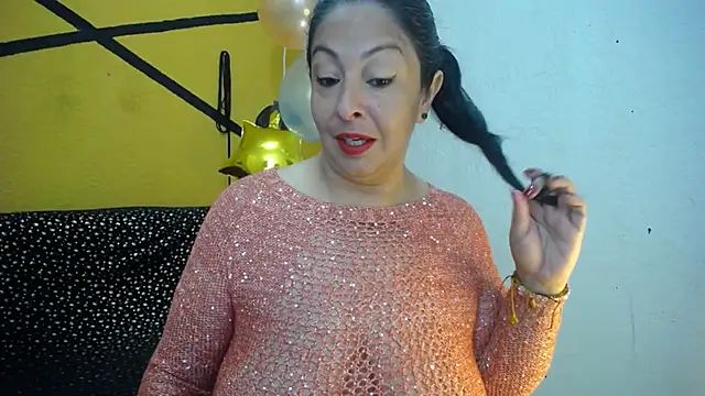 Snapshot of Catalina_JH chatting on January 2025 04:55:01 PM Catalina JH online show from January 2025 04:55:01 PM