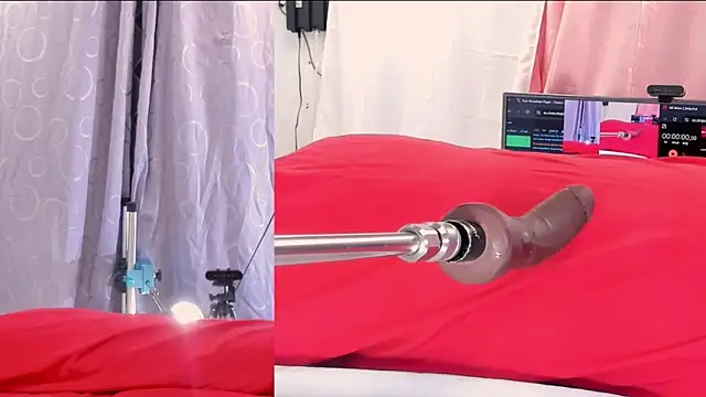 Snapshot of Criistal_Thompson chatting on November 2025 11:42:02 AM Criistal Thompson online show from November 2025 11:42:02 AM