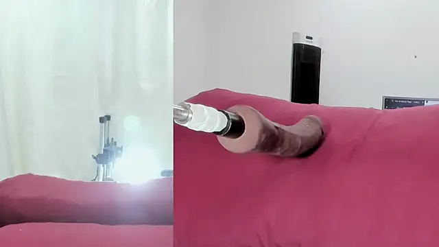 Criistal Thompson online show from March 2026 12:09:01 PM