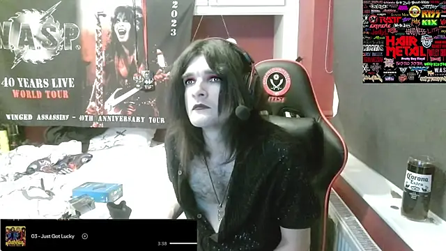 Snapshot of Rocker_Assassin66630 chatting on May 2026 10:39:01 PM Rocker Assassin66630 online show from May 2026 10:39:01 PM