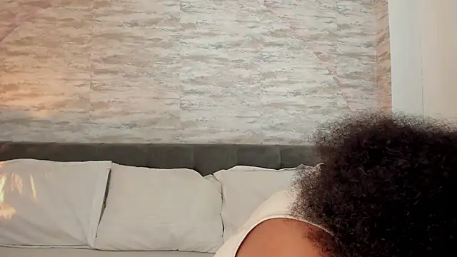 Anneth  M online show from September 2025 07:51:02 PM