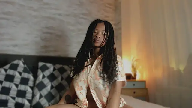 Anneth  M online show from March 2026 07:30:01 PM