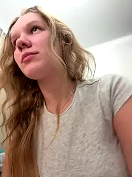 Ketitull online show from October 2025 09:07:02 AM