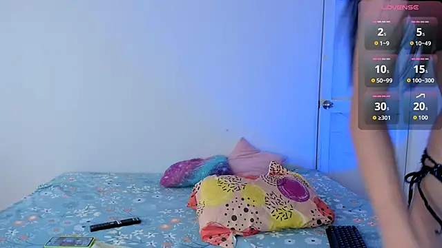 Snapshot of thamara26 chatting on November 2025 11:10:01 AM thamara26 online show from November 2025 11:10:01 AM