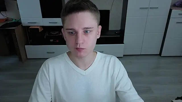 Snapshot of angryzan chatting on November 2025 06:56:02 AM angryzan online show from November 2025 06:56:02 AM