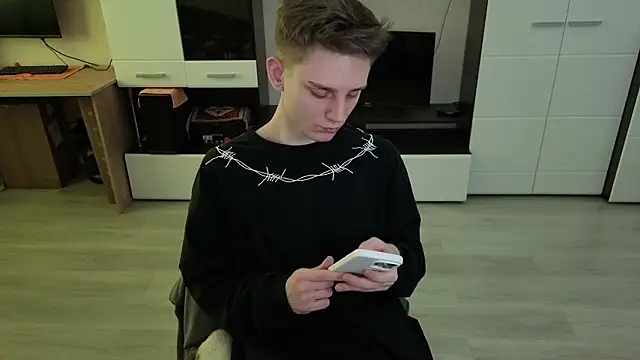 angryzan online show from March 2026 06:29:02 AM