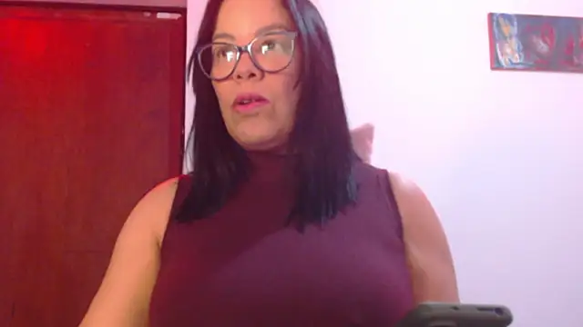 Snapshot of sofia_lopez76 chatting on January 2025 03:01:01 PM sofia lopez76 online show from January 2025 03:01:01 PM