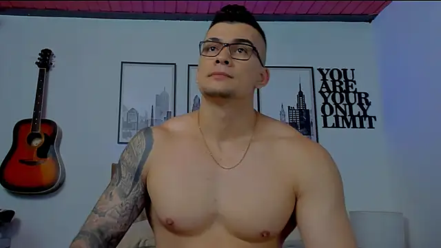 seancarreraa online show from January 2025 11:20:02 AM