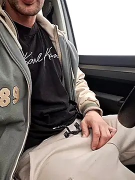 Zeefy online show from March 2025 10:24:01 AM