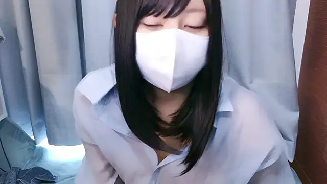 YUTSU KI online show from April 2026 09:18:02 PM