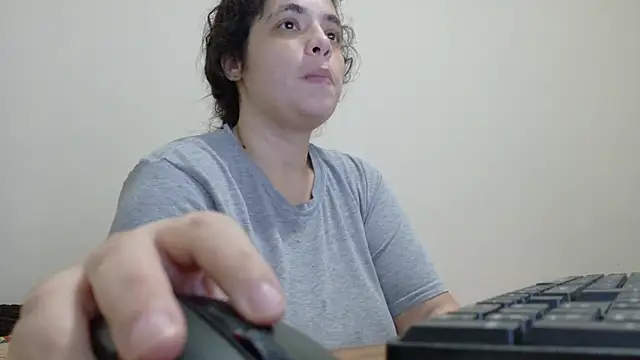 ladydeathz online show from November 2025 10:01:02 PM