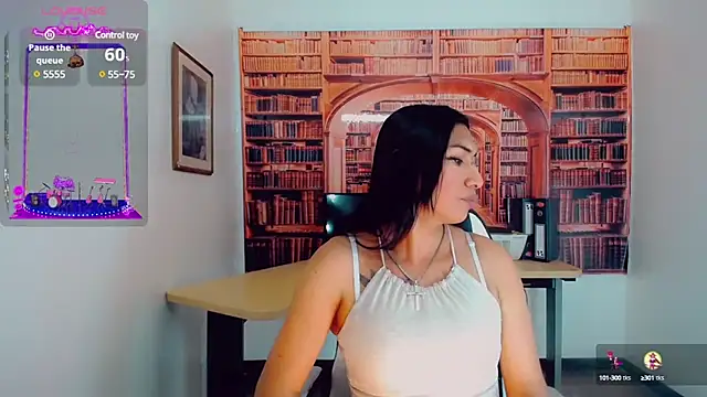 Snapshot of khiara_moretti chatting on December 2024 07:44:01 PM khiara moretti online show from December 2024 07:44:01 PM