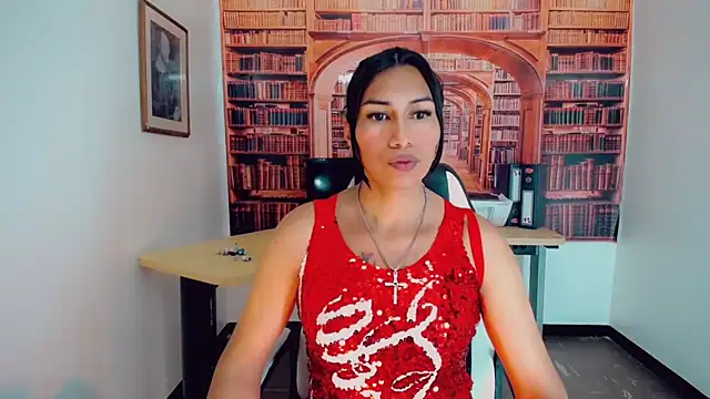 Snapshot of khiara_moretti chatting on December 2024 07:28:01 PM khiara moretti online show from December 2024 07:28:01 PM