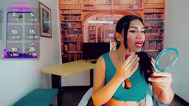 Snapshot of khiara_moretti chatting on December 2024 07:32:02 PM khiara moretti online show from December 2024 07:32:02 PM