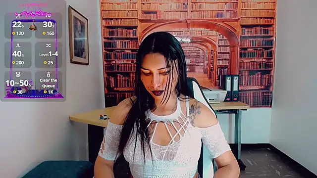 Snapshot of khiara_moretti chatting on January 2025 10:51:01 PM khiara moretti online show from January 2025 10:51:01 PM