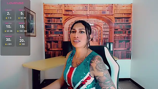 Snapshot of khiara_moretti chatting on March 2025 01:35:02 AM khiara moretti online show from March 2025 01:35:02 AM