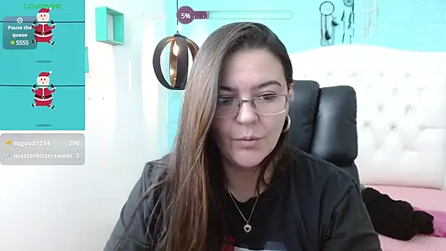 MsJossie online show from December 2024 07:33:02 AM