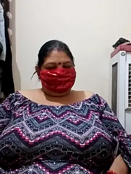 Shoni   online show from December 2024 07:18:02 PM