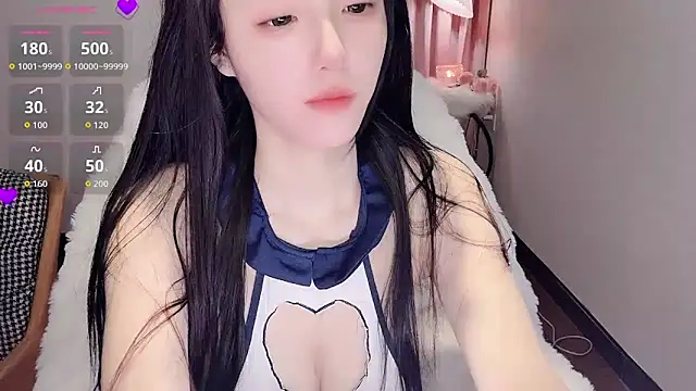 Snapshot of Duomiz chatting on October 2025 11:33:02 AM Duomiz online show from October 2025 11:33:02 AM