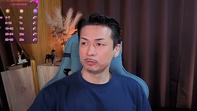 HARU-outdoor-x online show from October 2025 01:55:01 PM