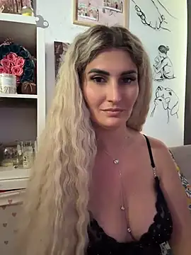 EvelynFrances online show from July 2026 01:14:02 PM