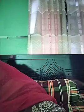 Snapshot of SimaRoy- chatting on June 2026 01:17:02 AM SimaRoy- online show from June 2026 01:17:02 AM