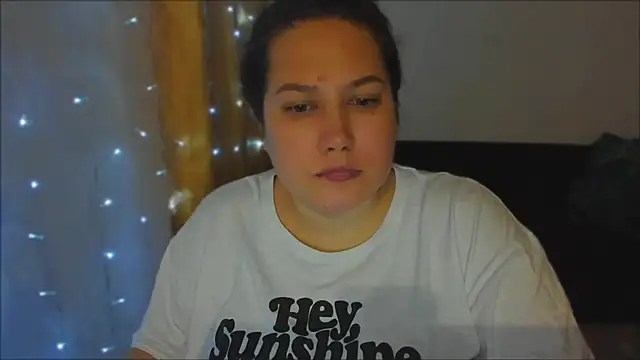 Snapshot of _madalexa_ chatting on September 2025 05:49:01 PM madalexa online show from September 2025 05:49:01 PM