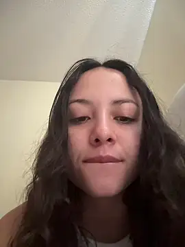 Megan Rodrigo online show from March 2026 01:04:01 PM