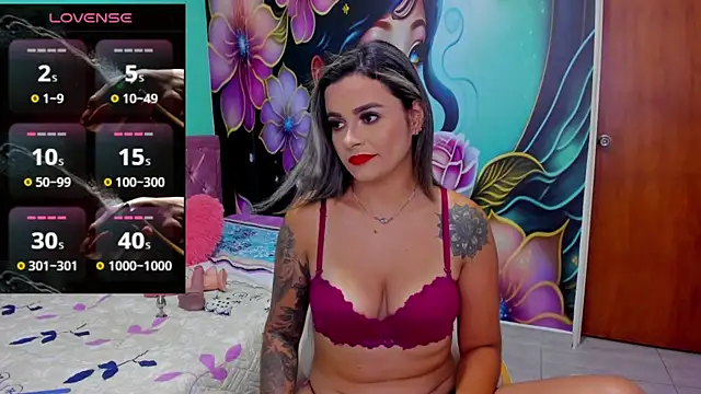 mia bigtits17 online show from March 2025 08:32:02 PM