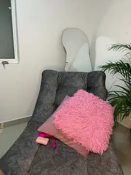 Roxanne 08 online show from December 2024 11:27:02 PM